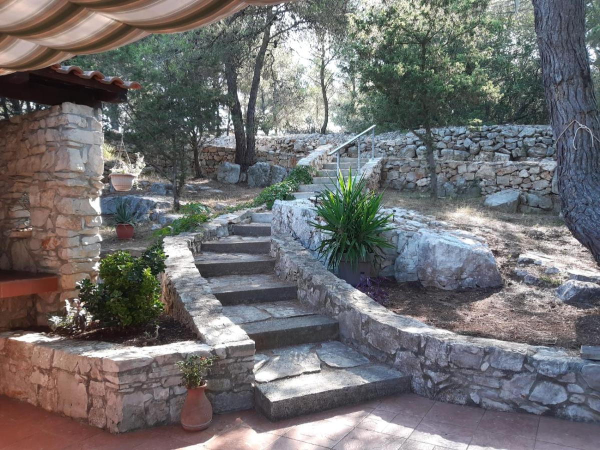 Juka House Villa Милна Екстериор снимка