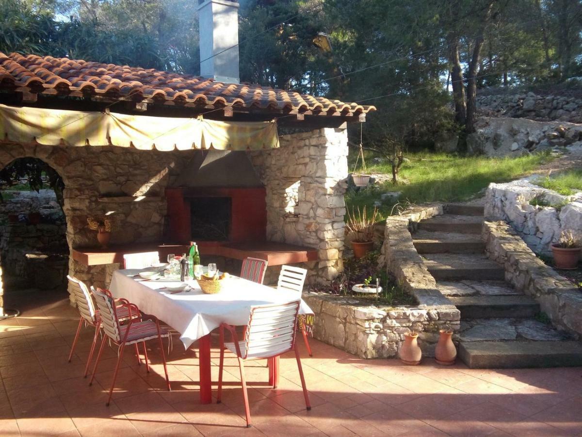 Juka House Villa Милна Екстериор снимка